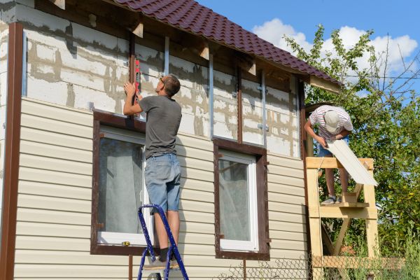 Cost of Handyman Siding Repair in Bainbridge Island