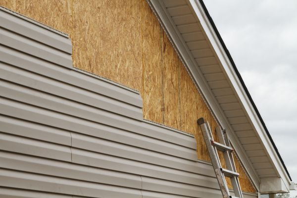 Grey Vinyl Siding Installation in Bainbridge Island