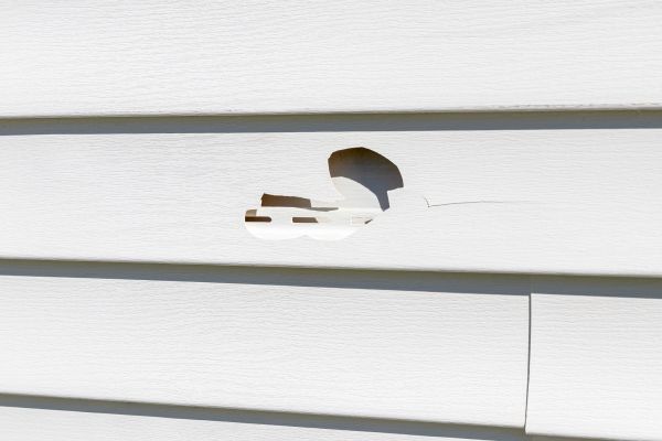 White Vinyl Siding Repair in Bainbridge Island