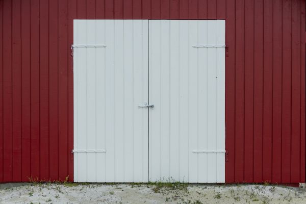 Pole Barn Siding Installation in Bainbridge Island